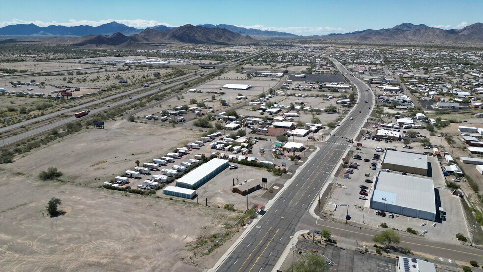 More Photos Of 511 E Main St, Quartzsite Flex For Sale