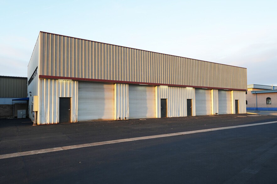 More Photos Of 974 Griffin St, Grover Beach Warehouse For Lease