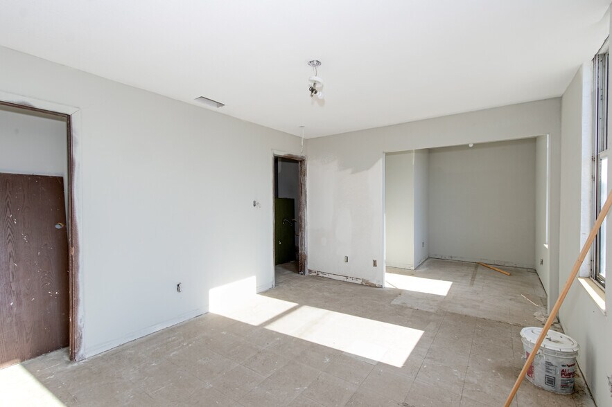 More Photos Of 1901-1939 Broad St, Augusta Apartments For Sale