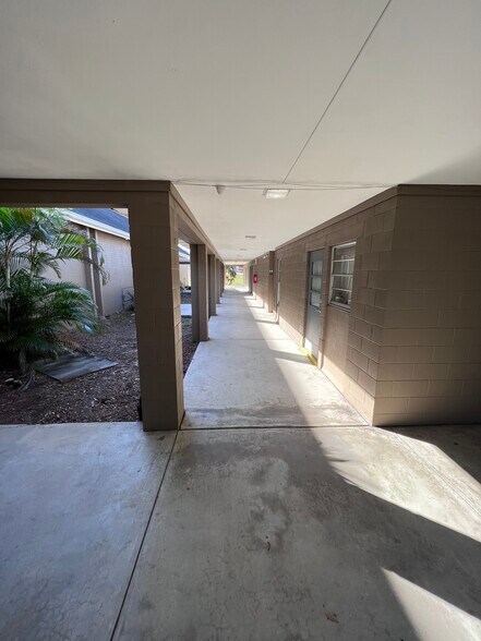 More Photos Of 1400 N Nowell St, Orlando Religious Facility For Lease