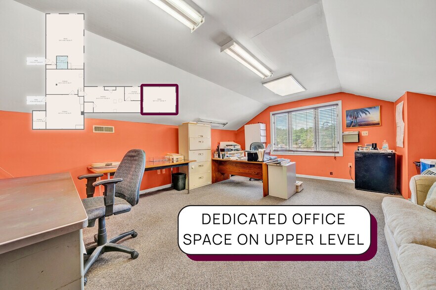 More Photos Of 1041 Harbour Inn Ln, Moneta Restaurant For Sale