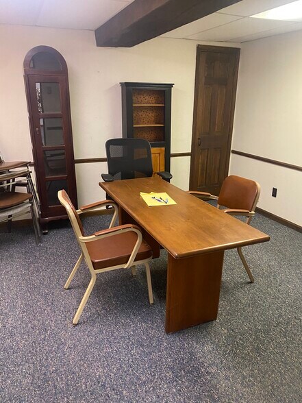 More Photos Of 1100-1140 Sumneytown Pike, Lansdale Office For Lease