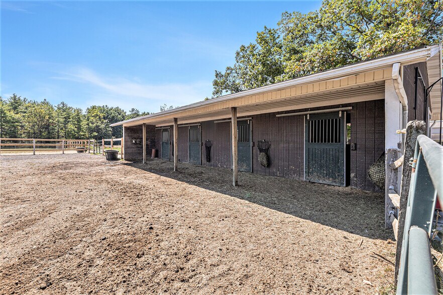 More Photos Of 6750 Bethel Church Rd, Saline Land For Sale
