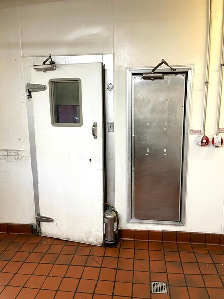 More Photos Of 3380 N Hayden Rd, Scottsdale Fast Food For Sale