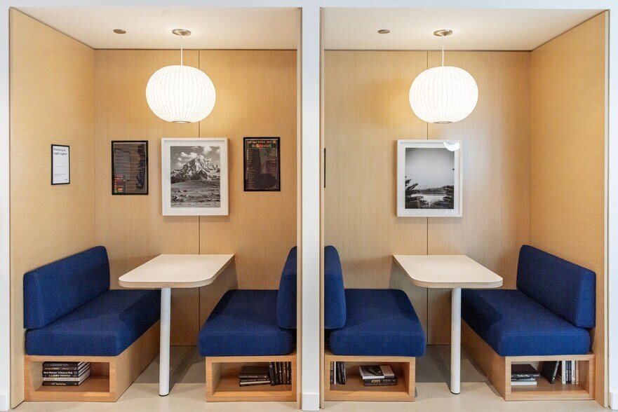 More Photos Of 1 S Dearborn St, Chicago Coworking Space