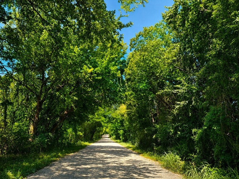 More Photos Of 1264 Red Moore rd, Whitewright Specialty For Sale