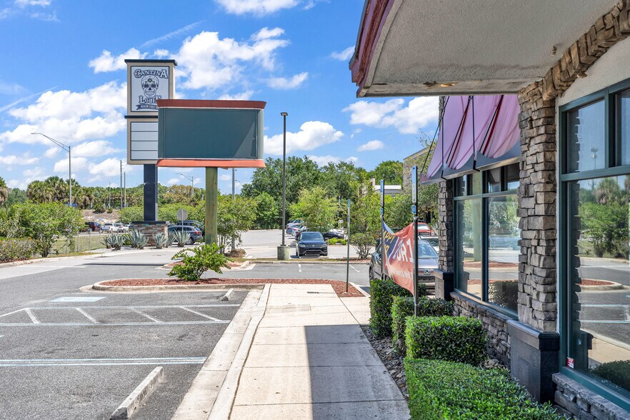 More Photos Of 1022 Hospitality Ln, Jacksonville Restaurant For Sale