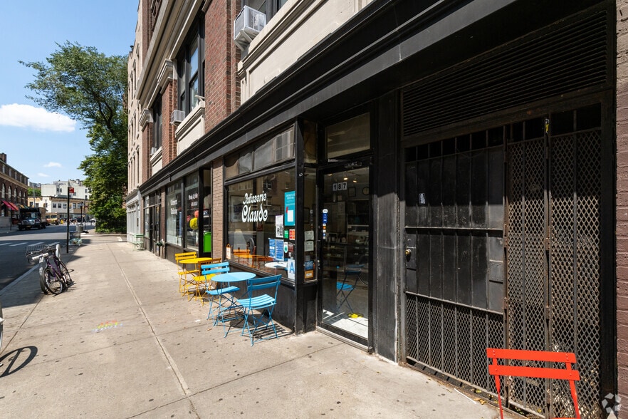 More Photos Of 187-195 W Fourth St, New York Apartments For Lease