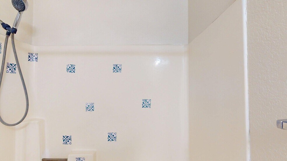 More Photos Of 1809 Girard Blvd SE, Albuquerque Apartments For Sale