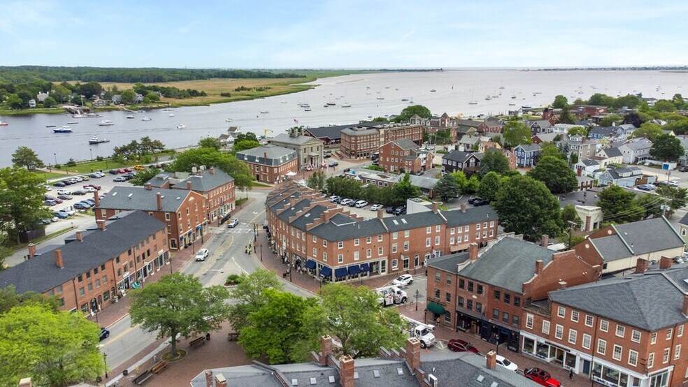 More Photos Of 2 Liberty St, Newburyport Office For Lease