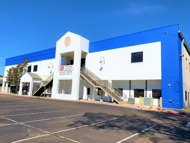 Primary Photo Of 5745 Essen Ln, Baton Rouge Office For Lease
