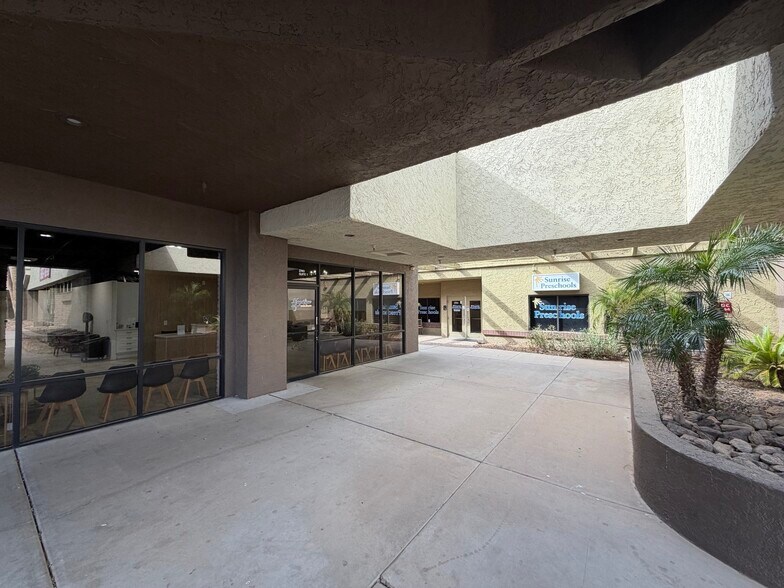 More Photos Of 2722-2760 Alma School Rd, Mesa Unknown For Lease