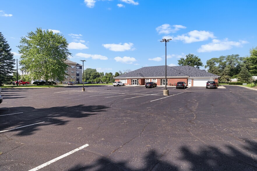 More Photos Of 16394 Glory Ln, Eden Prairie Funeral Home For Sale