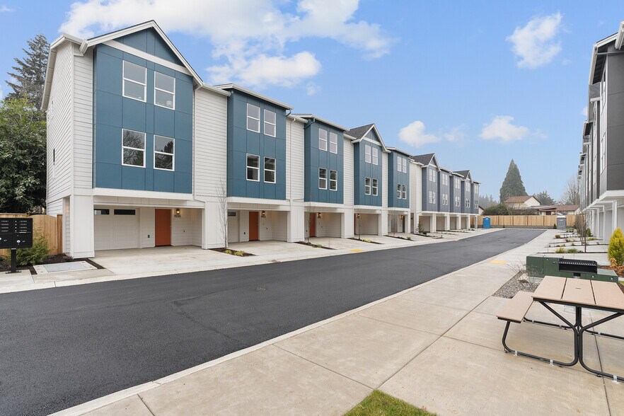 Primary Photo Of 15065 SE Division St, Portland Multifamily For Sale