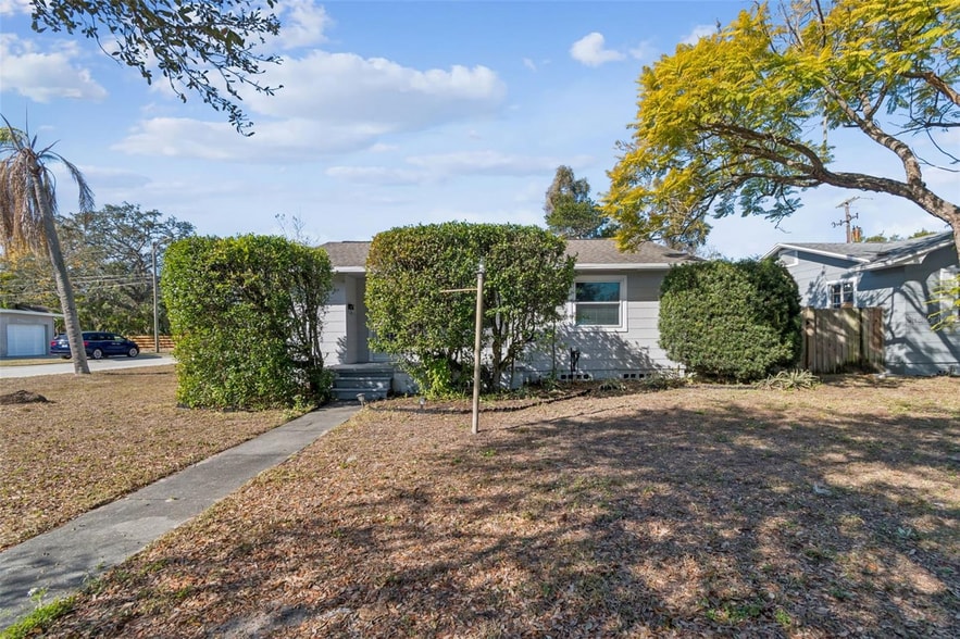 Primary Photo Of 2900 49th St N, Saint Petersburg Specialty For Sale