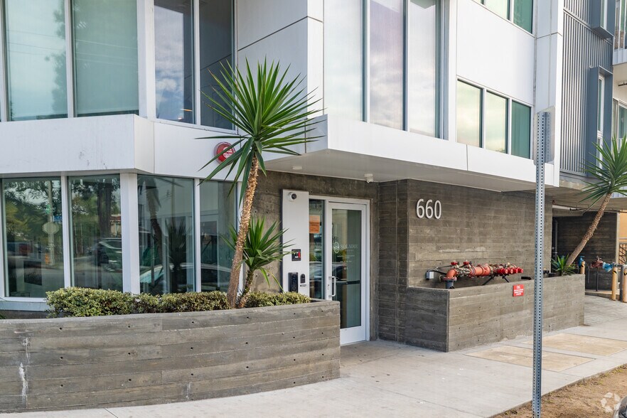 More Photos Of 660 N Oxford Ave, Los Angeles Apartments For Sale