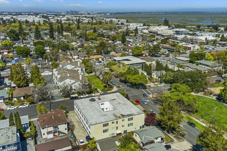 More Photos Of 280 Howland St, Redwood City Apartments For Sale