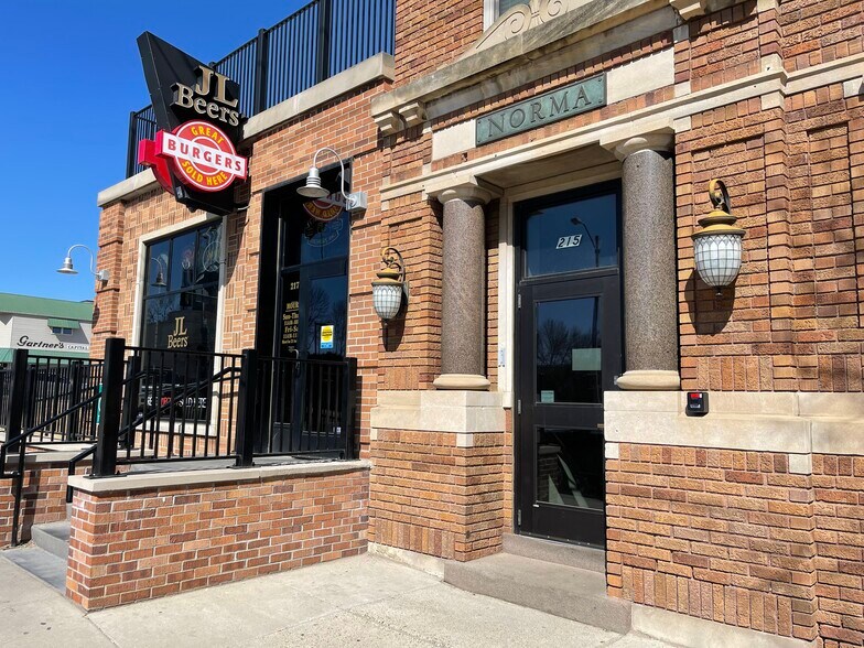 More Photos Of 215 N 3rd St, Bismarck Office Residential For Lease