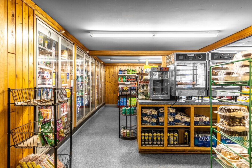 More Photos Of 110 Downeast Hwy, Ellsworth Convenience Store For Sale