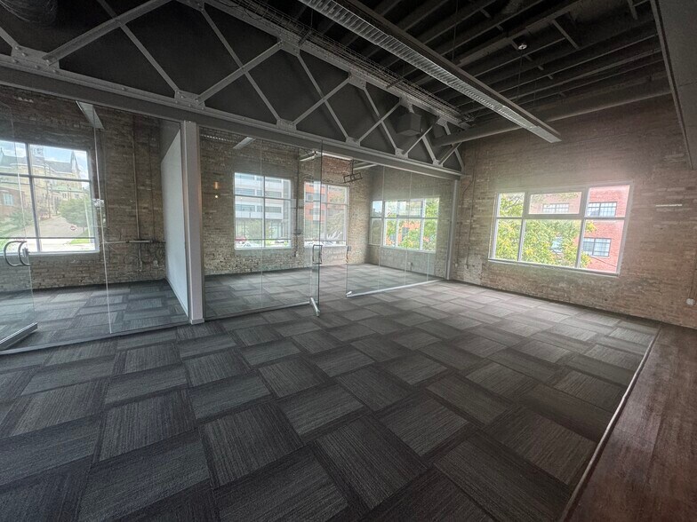 More Photos Of 300 Ionia Ave SW, Grand Rapids Office For Sale