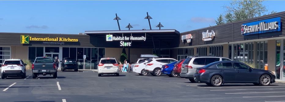 More Photos Of 13500 NE Bel Red Rd, Bellevue Freestanding For Lease