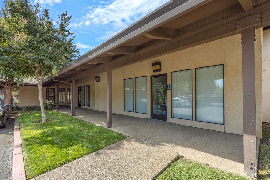 More Photos Of 1367 E Lassen Ave, Chico Office For Sale