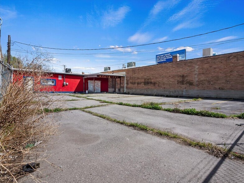 More Photos Of 1480 S State St, Salt Lake City Storefront For Sale