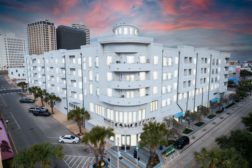 More Photos Of 401 N Chaparral St, Corpus Christi Multifamily For Sale