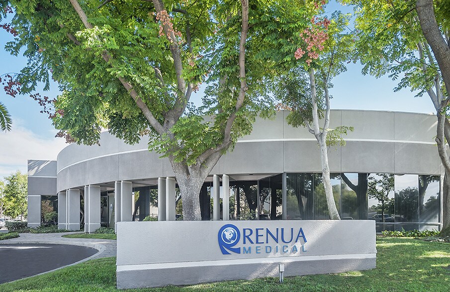 More Photos Of 17252 Armstrong Ave, Irvine Research And Development For Lease