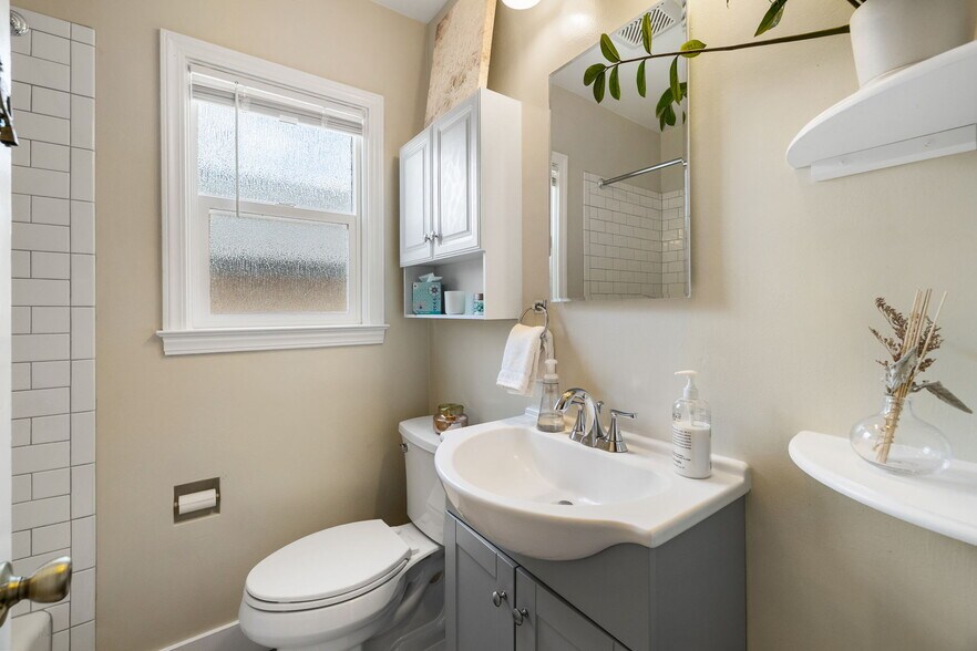More Photos Of 263 Cheney St, Reno Multifamily For Sale