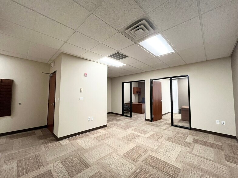 More Photos Of 13405 Folsom Blvd, Folsom Office For Lease