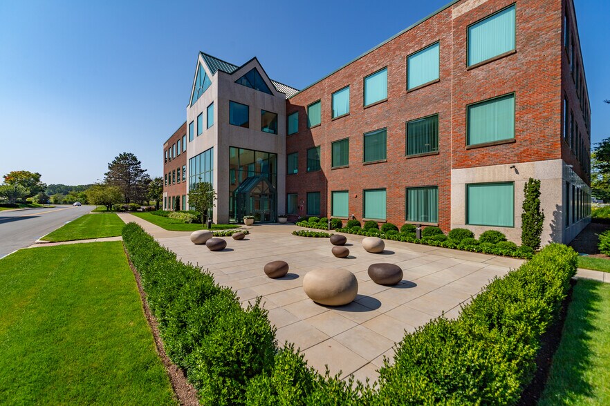 More Photos Of 197 First Ave, Needham Medical For Lease