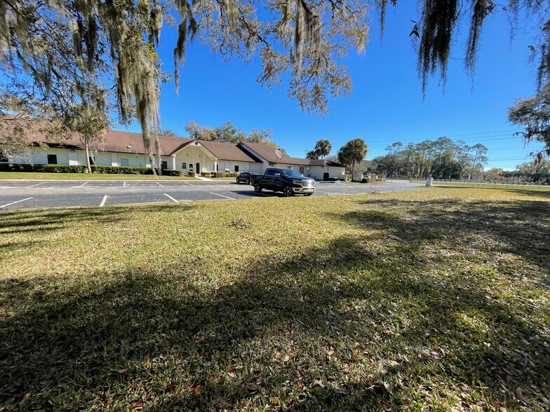 More Photos Of 5431 E Silver Springs Blvd, Silver Springs Office For Lease
