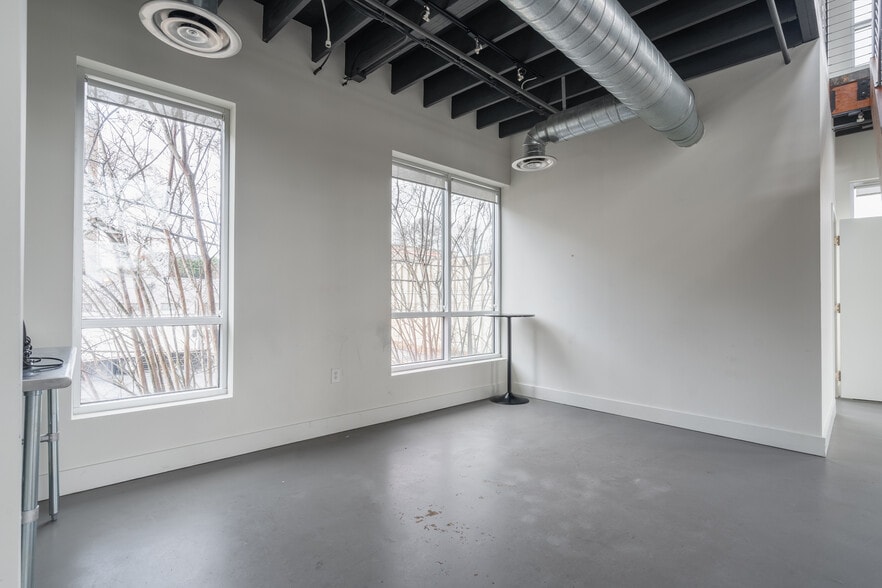 More Photos Of 692 10th St, Atlanta Loft Creative Space For Sale