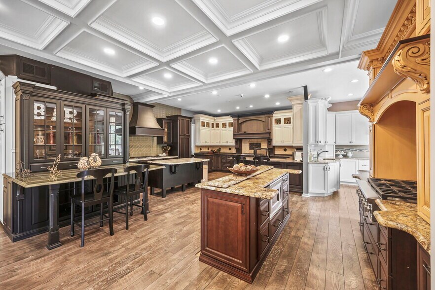 More Photos Of 870 Highway 34, Matawan Office For Sale