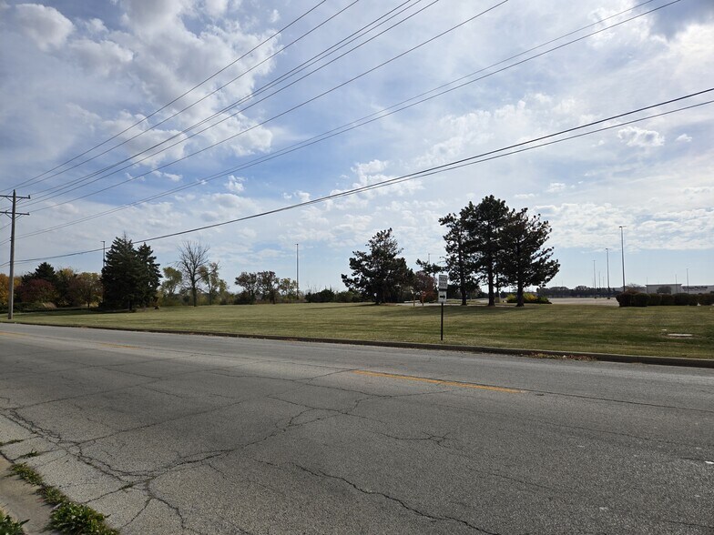 More Photos Of 38 Ken Hayes Drive, Bourbonnais Land For Sale