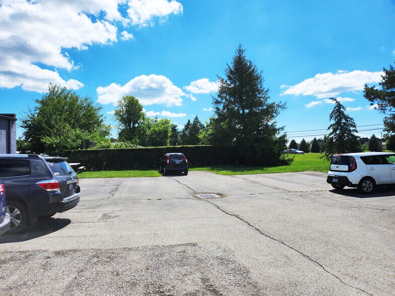 More Photos Of 209-229 Winchester Cemetery Rd, Canal Winchester Storefront Retail Office For Sale