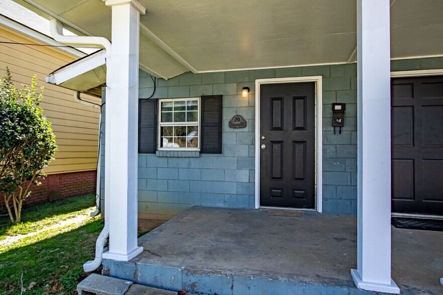 More Photos Of 20 Walker St, Augusta Apartments For Sale