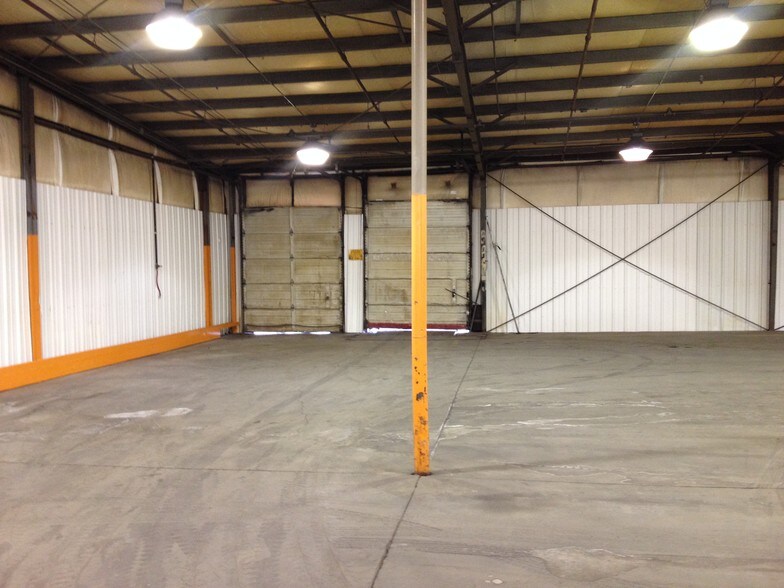 More Photos Of 17074 Lee Hwy, Abingdon Manufacturing For Lease