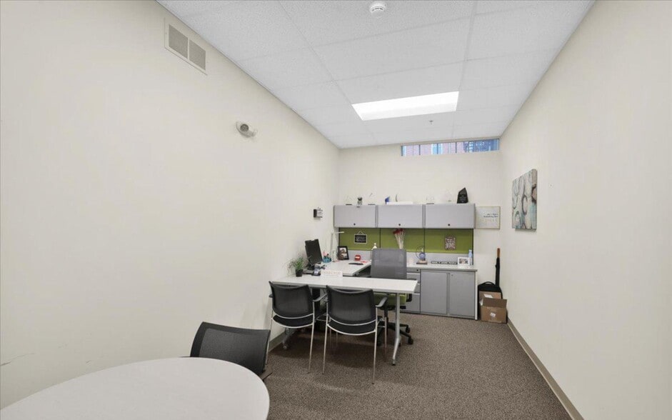 More Photos Of 213 N 5th St, Reading Office For Lease