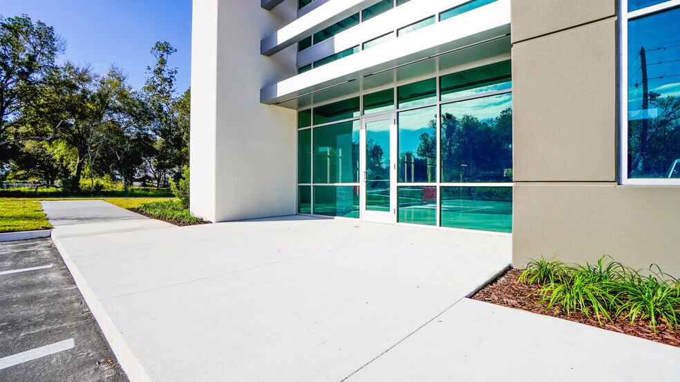 More Photos Of 1290 Ocoee Apopka Rd, Ocoee Unknown For Lease