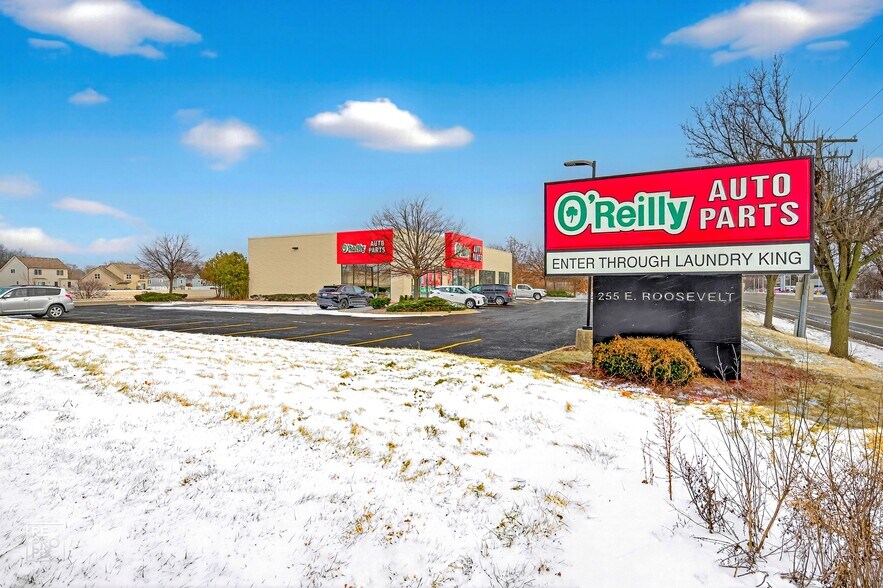 More Photos Of 255 W Roosevelt Rd, West Chicago Freestanding For Sale
