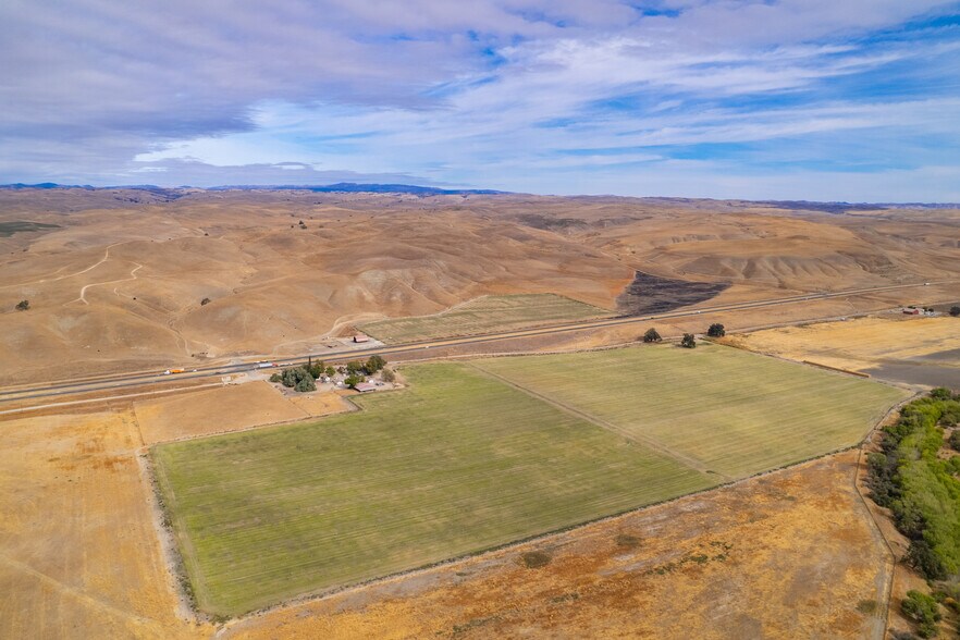 More Photos Of 13625 E Highway 46, Paso Robles Land For Sale