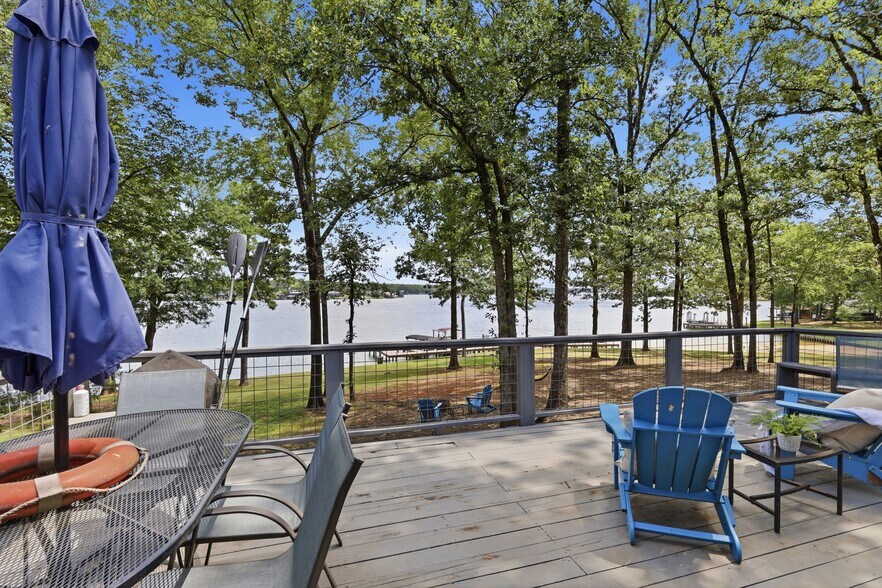 More Photos Of 108 E Barker Creek Dr, Scroggins Specialty For Sale