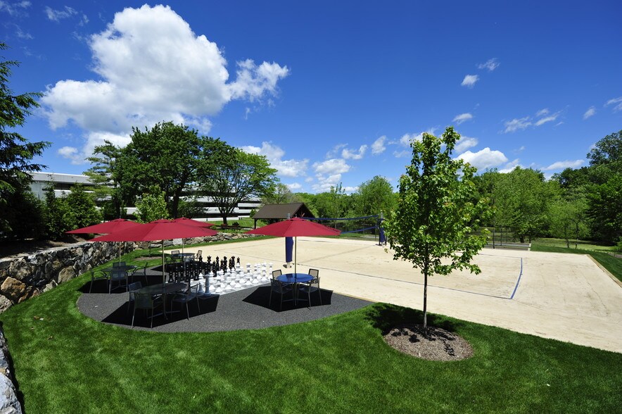 More Photos Of 5 International Dr, Rye Town Unknown For Lease