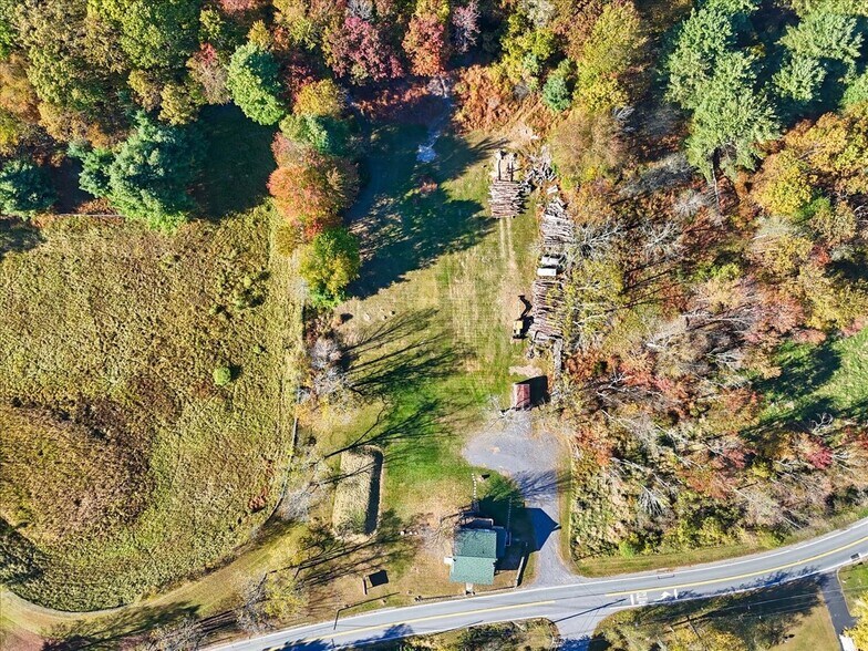 More Photos Of 221 Upper Swiftwater Rd, Cresco Apartments For Sale