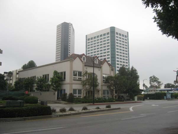 Primary Photo Of 115 N Hollywood Way, Burbank Loft Creative Space For Lease
