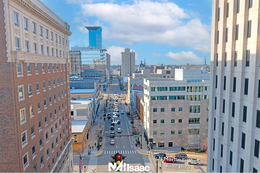 More Photos Of 175 E Main St, Lexington Office For Lease