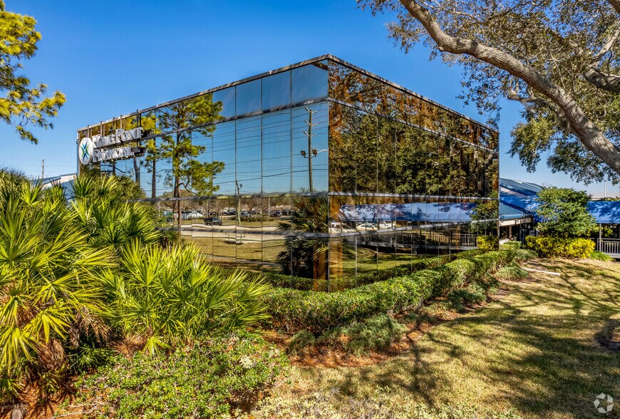 Primary Photo Of 14450 N 46th St, Clearwater Unknown For Sale