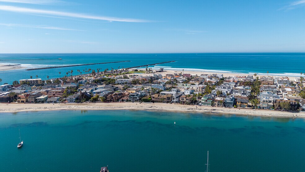 More Photos Of 829 Avalon Ct, San Diego Apartments For Sale